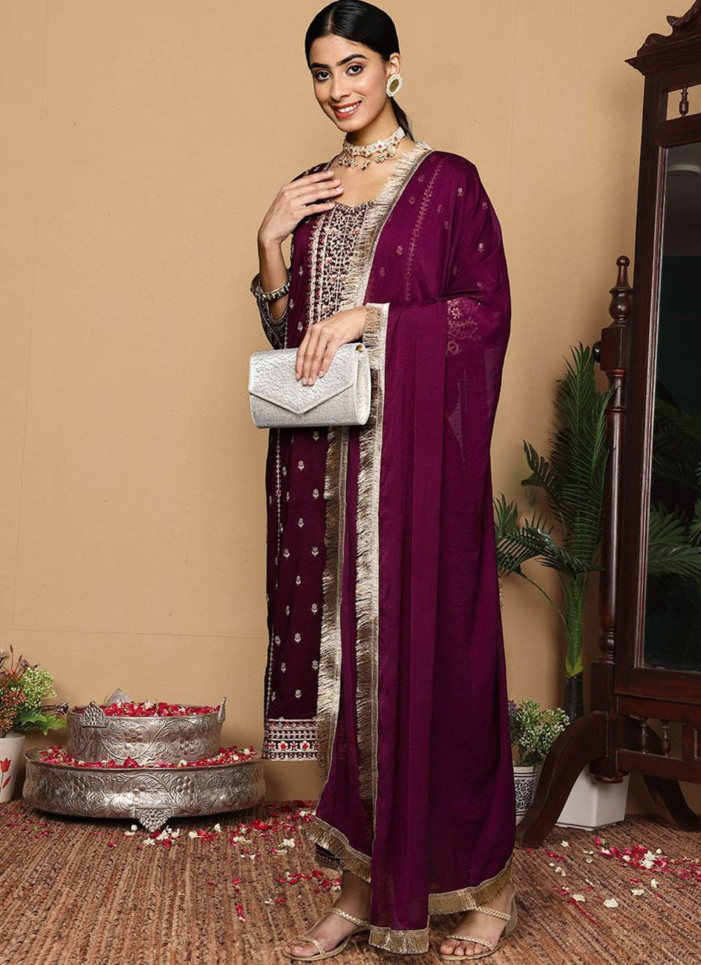 Salwar Suit Embroidered Purple Silk Blend T5642