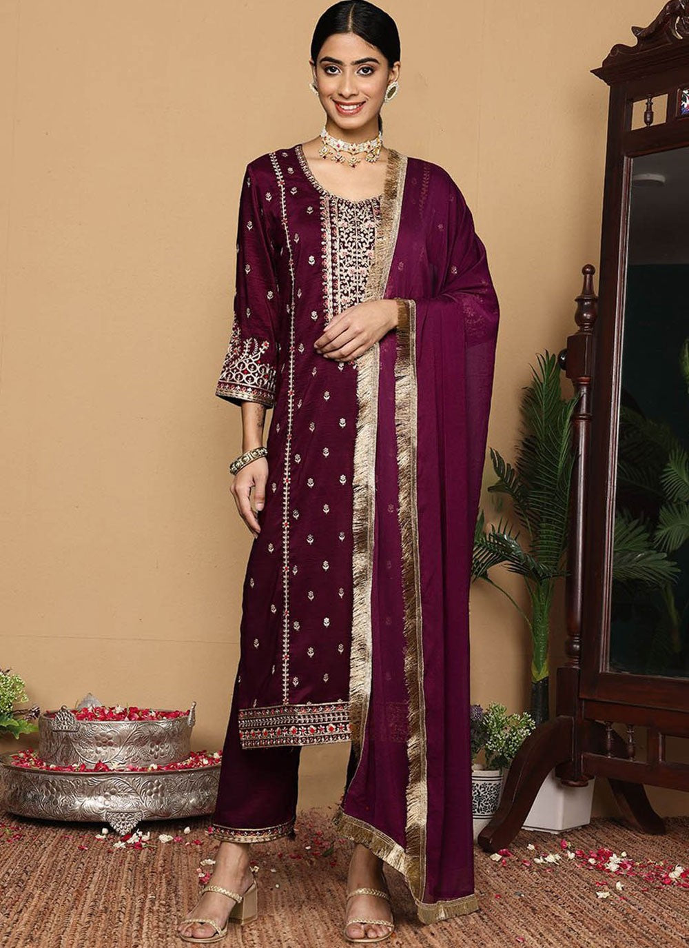 Salwar Suit Embroidered Purple Silk Blend T5642