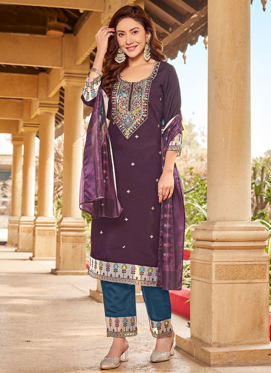 Embroidered Silk Purple Salwar Suit T6170