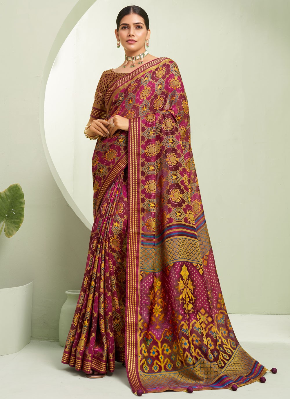 Traditional Paisley Printed Purple Georgette Saree S12793