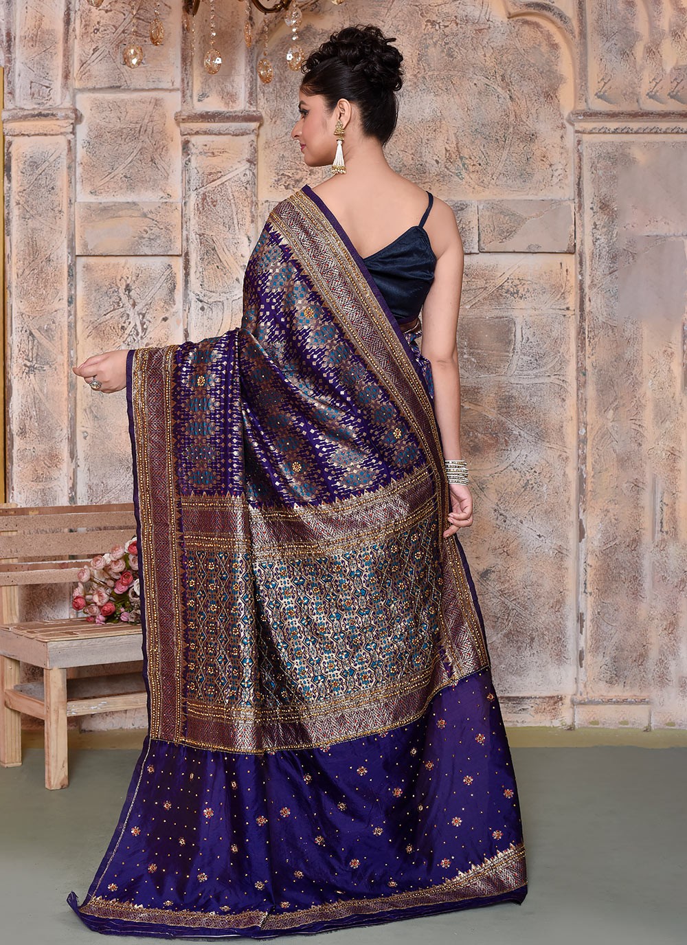 Hand Embroidery Kanjivaram Silk Purple Saree S14365