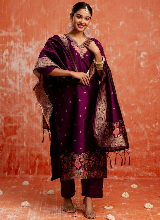 Jacquard Work Cotton Silk Purple Salwar Suit T6150