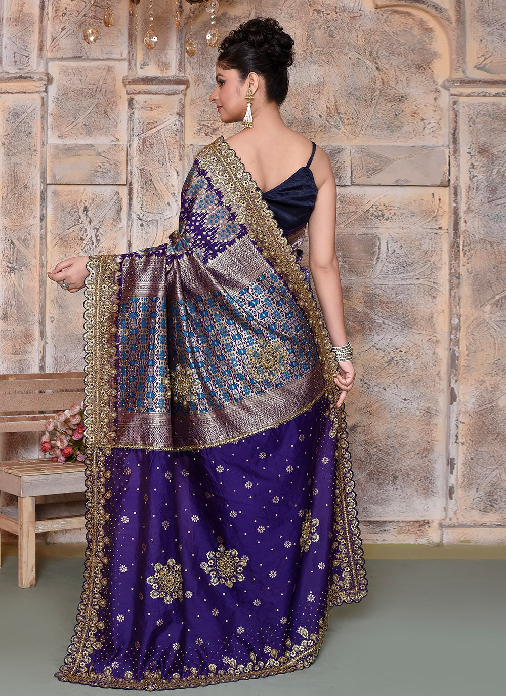 Hand Embroidery Kanjivaram Silk Purple Saree S14359