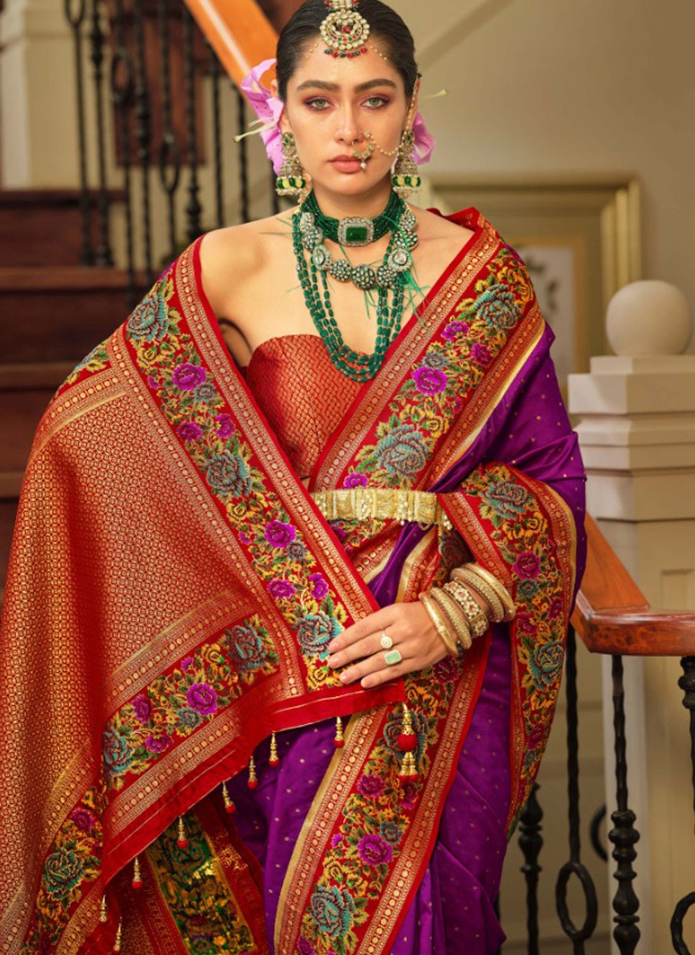 Border Work, Jacquard Work, Meenakari, Weaving Zari Silk Saree - S11736