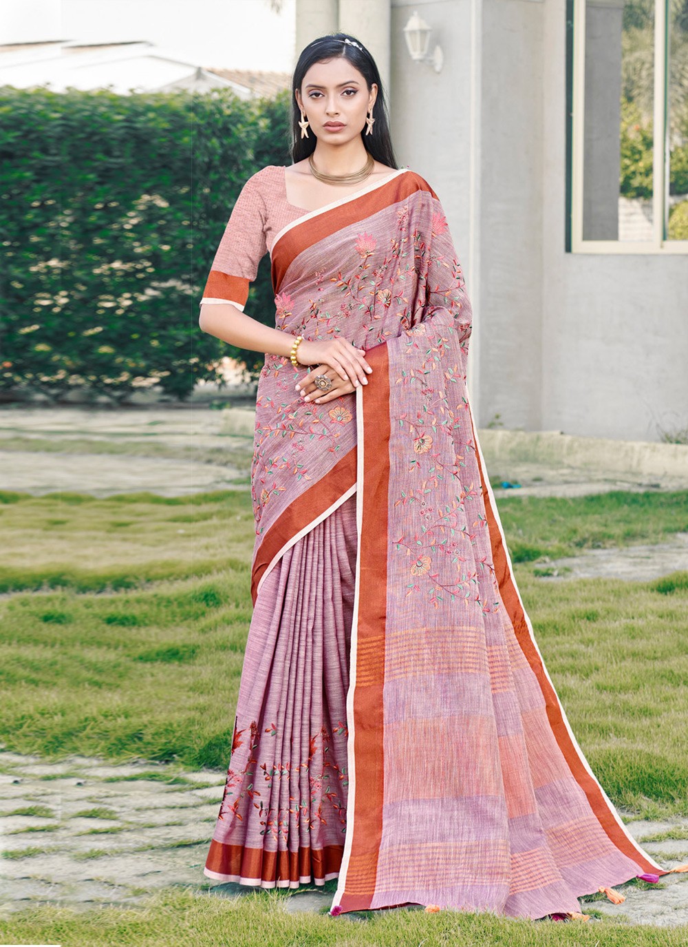 Traditional Weaving Zari Linen Saree - S4539