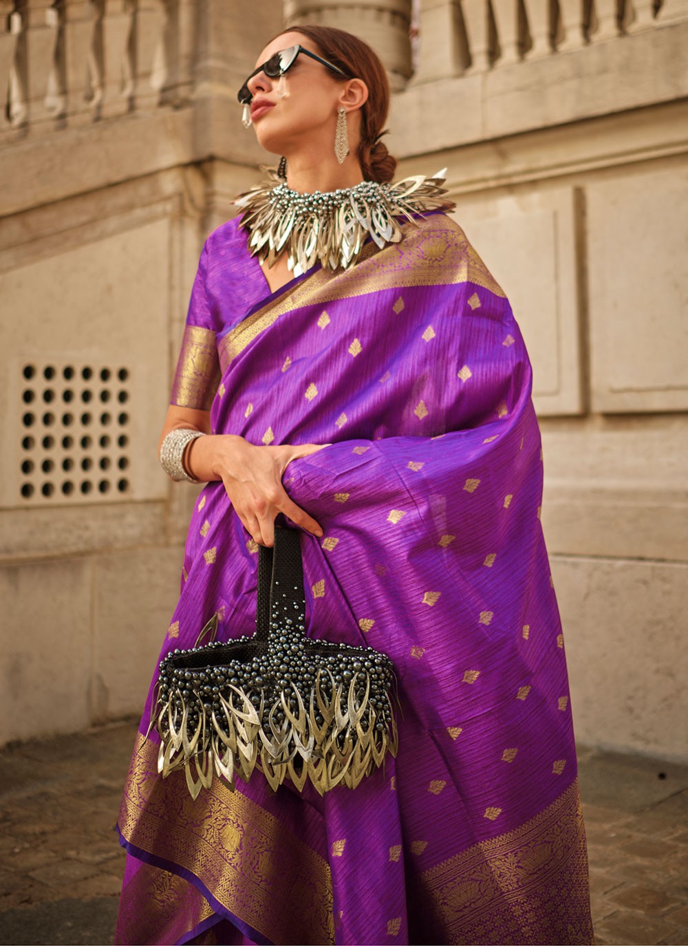 Classic Weaving Zari Silk Saree - S4917
