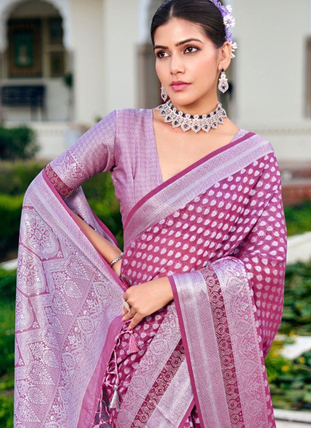 Purple Georgette Trendy Saree Weaving Zari S20319
