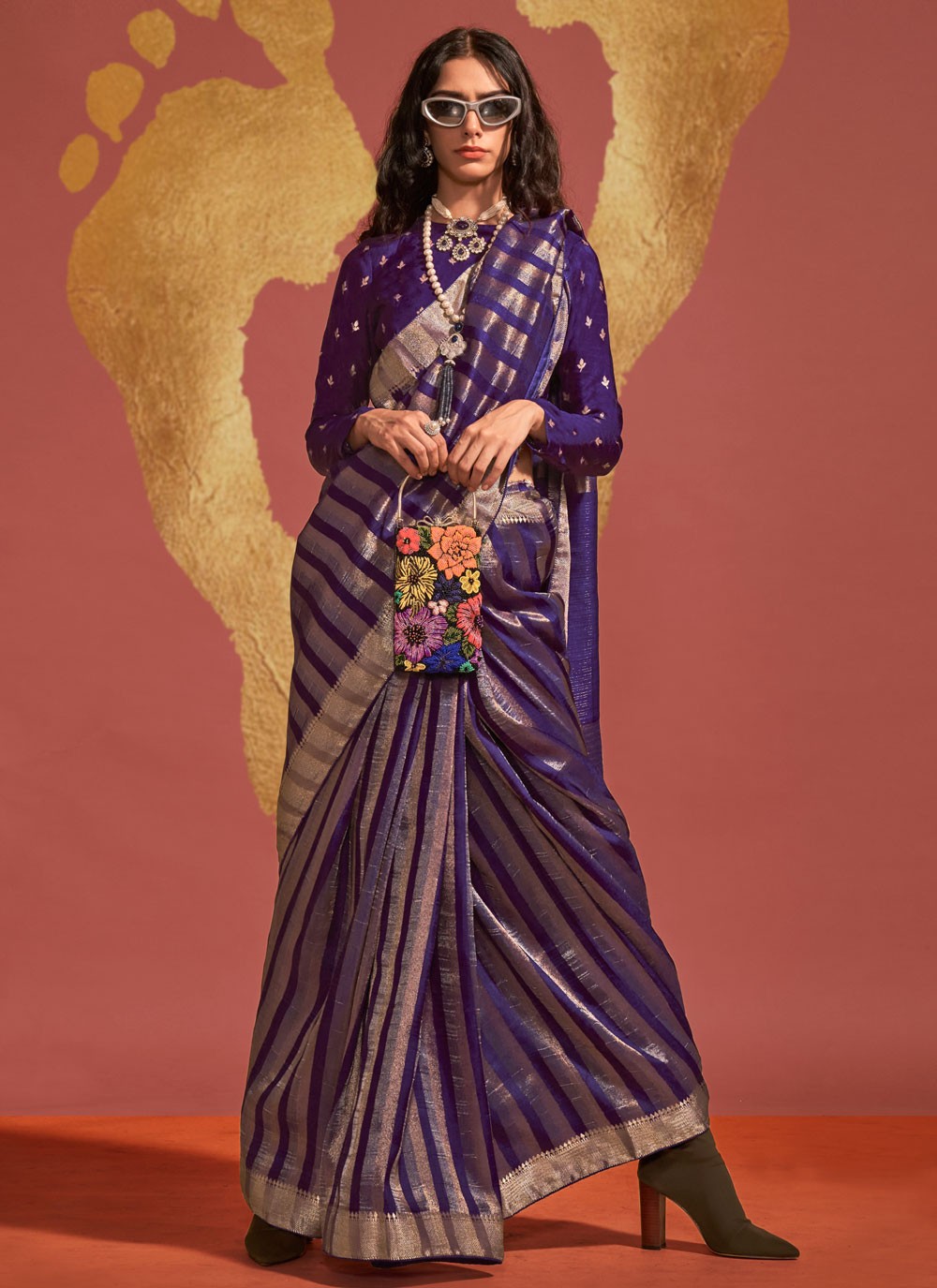 Trendy Weaving Zari Viscose Saree - S5856