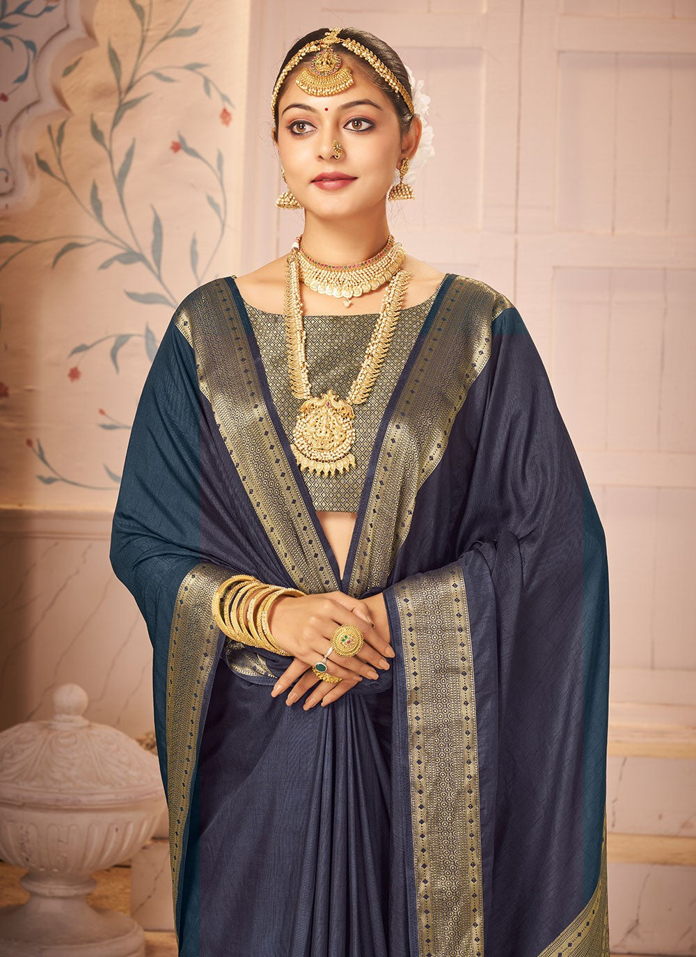 Classic Designer Silk Saree - S5423
