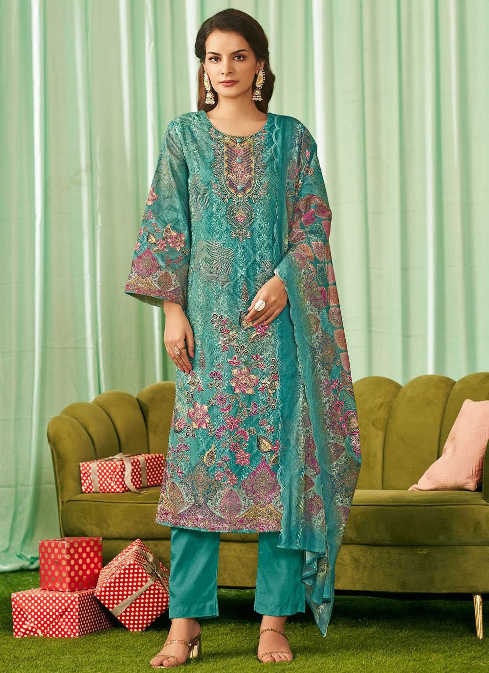 Pant Style Suit Digital Print, Embroidered, Resham Thread Work Rama T8126