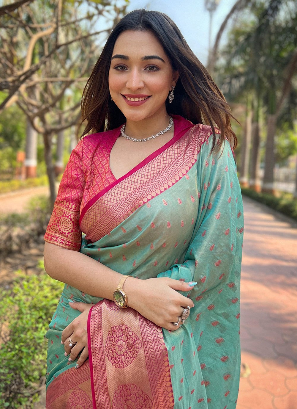Classic Woven Silk, Tissue Saree - S7851