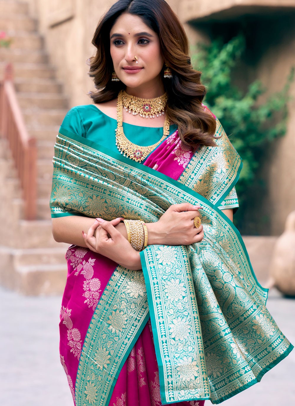 Designer Weaving Zari Hot Pink Silk Saree S13284