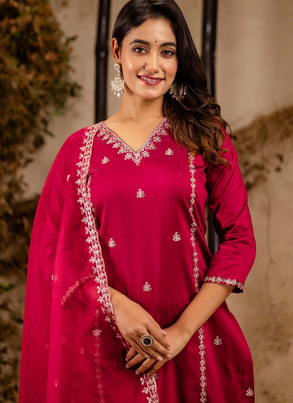 Embroidered Silk Blend Hot Pink Salwar Suit T6187