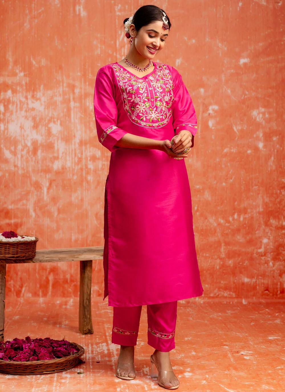 Embroidered Silk Blend Hot Pink Salwar Suit T6146