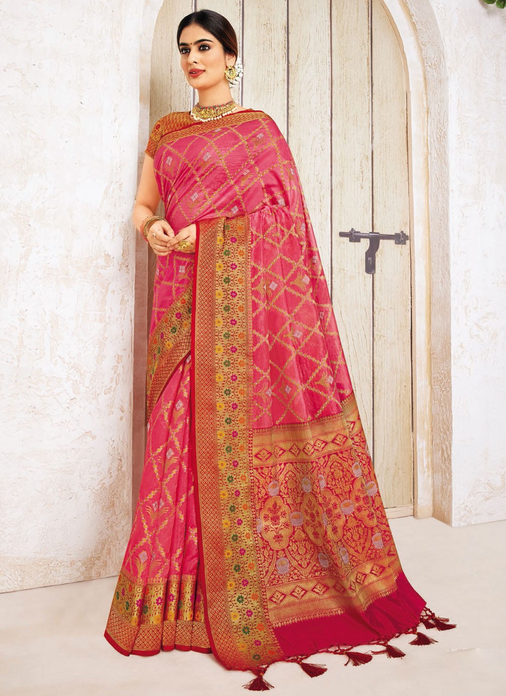 Classic Saree Weaving Zari Hot Pink Silk Saree S13488