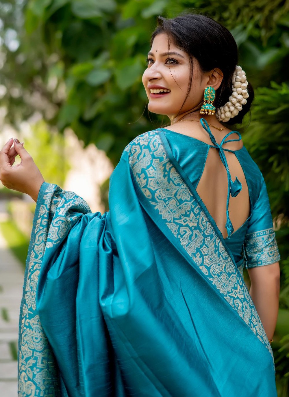 Trendy Border Work Handloom Silk, Raw Silk Saree - S3549