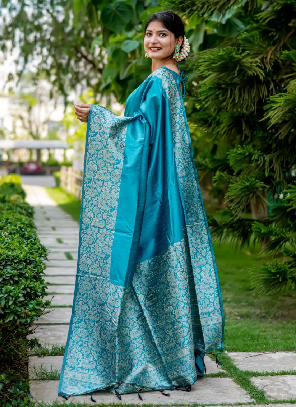 Trendy Border Work Handloom Silk, Raw Silk Saree - S3549