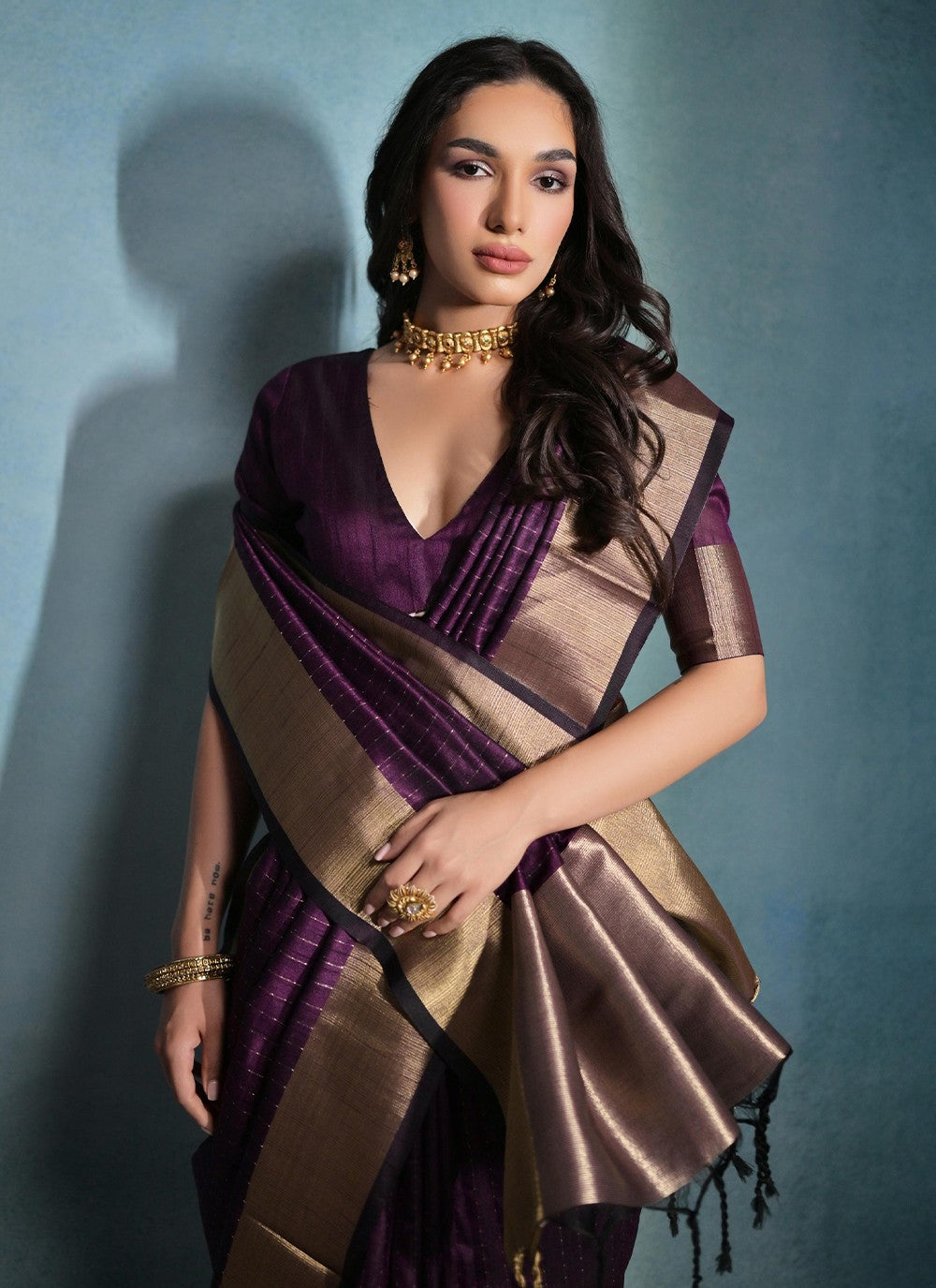 Trendy Woven Raw Silk Saree - S5074