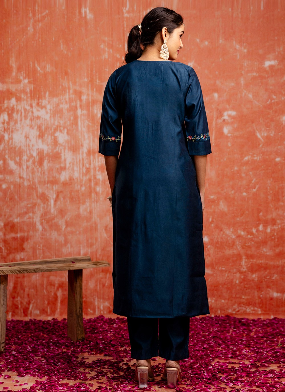 Salwar Suit Embroidered Blue T7352
