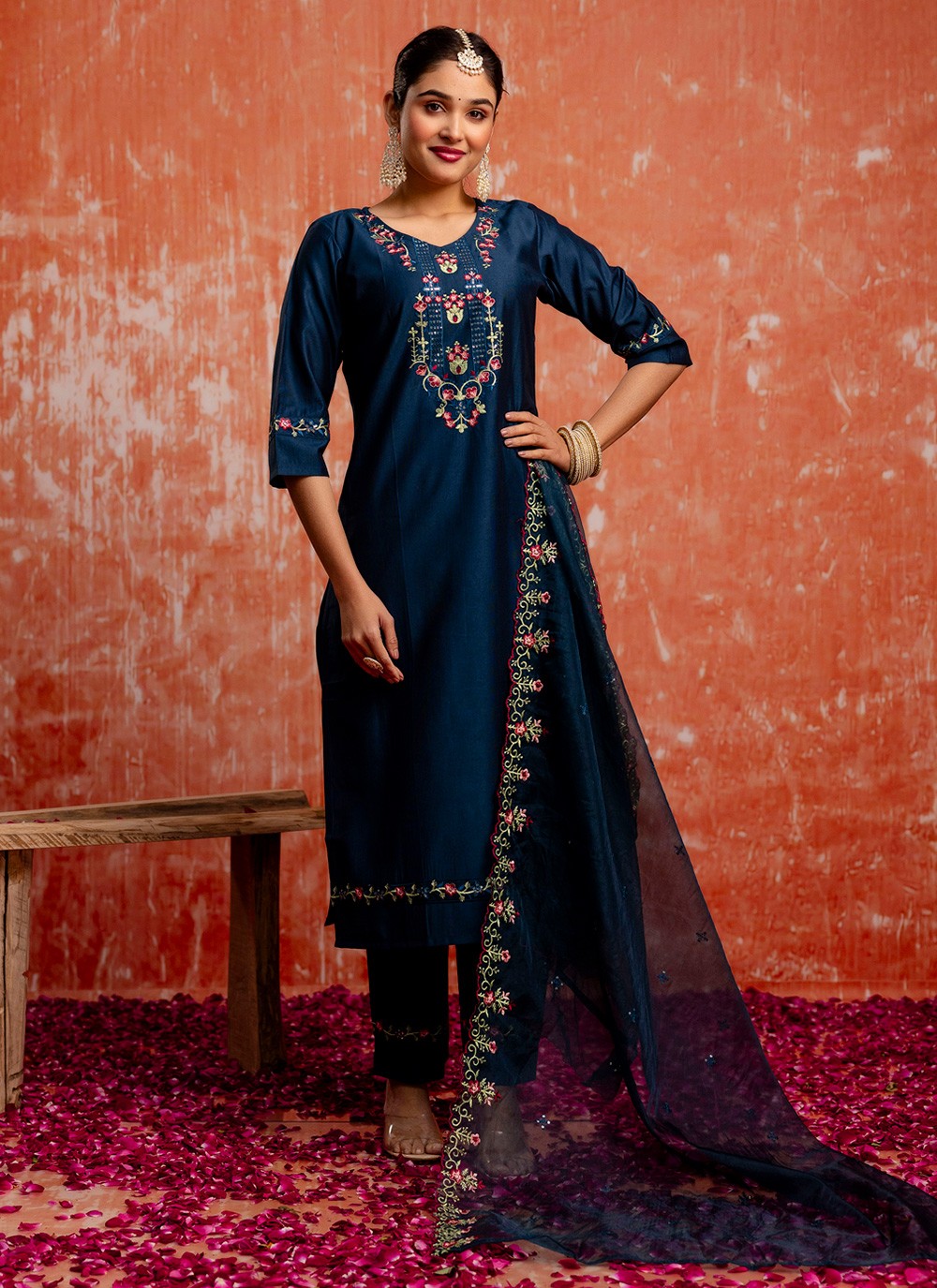 Salwar Suit Embroidered Blue T7352