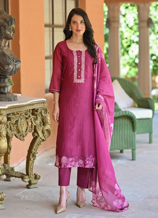 Pant Style Suit Embroidered Pink Rayon T5027