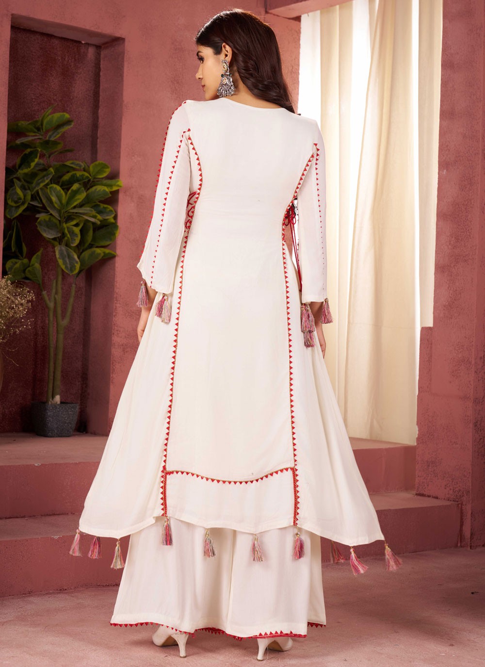 Palazzo Suit Embroidered, Mirror, Thread White T7745