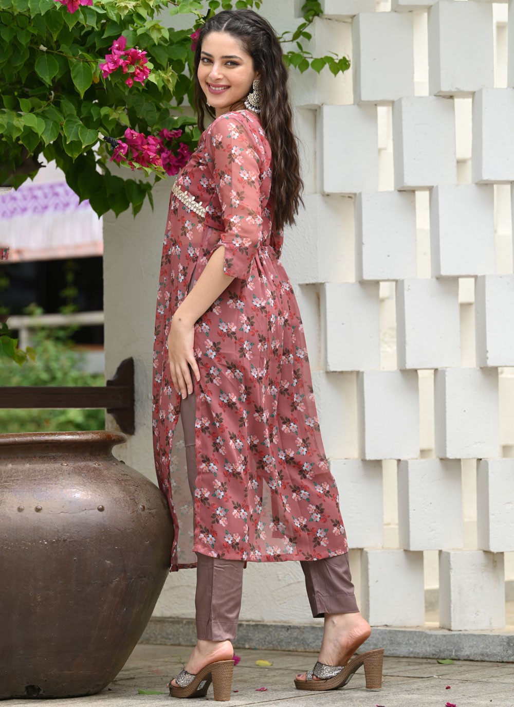 Archive Fancy Work, Lace, Printed 316613 Pink T6770