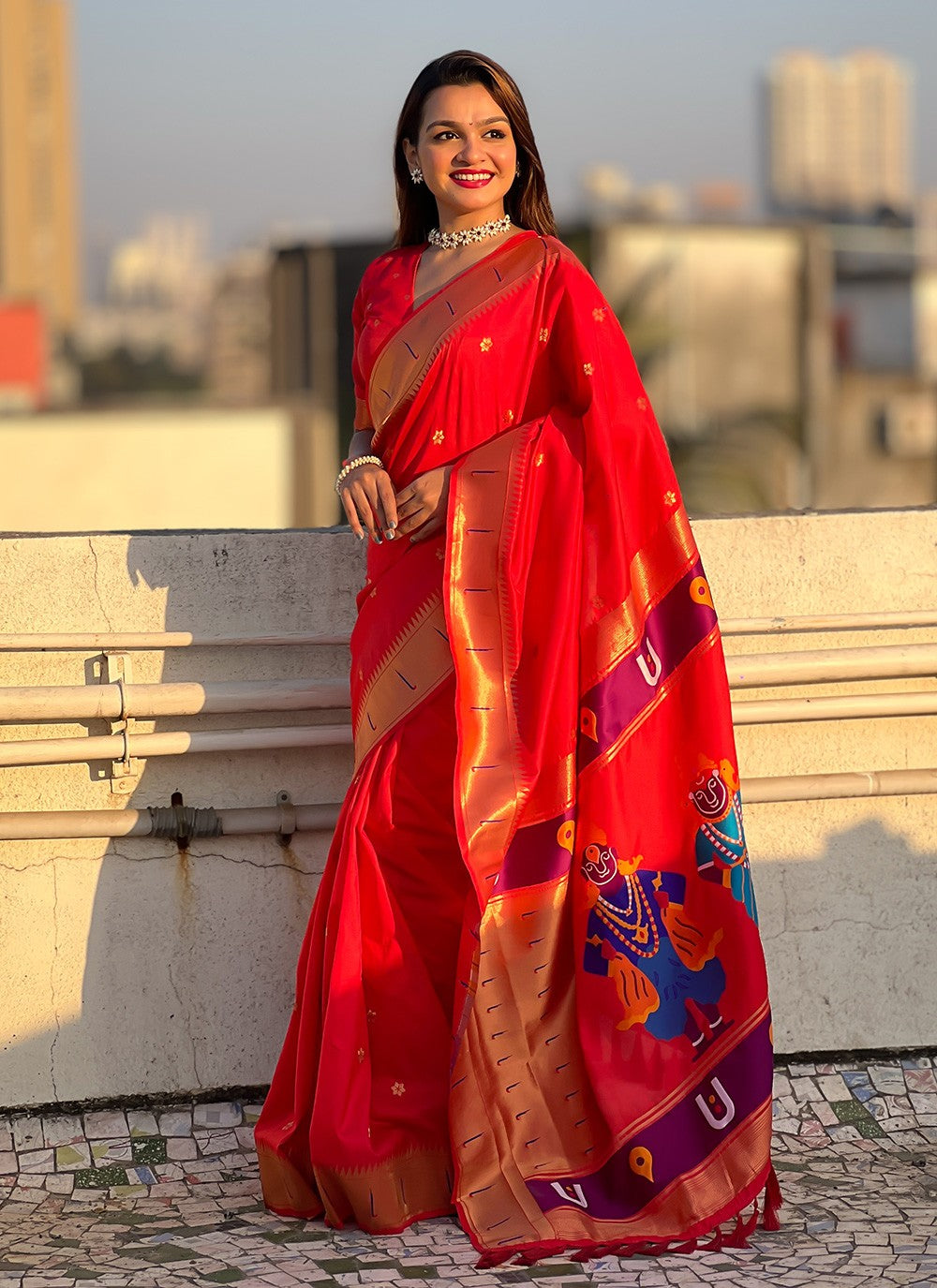 Contemporary Woven Red Silk S12612