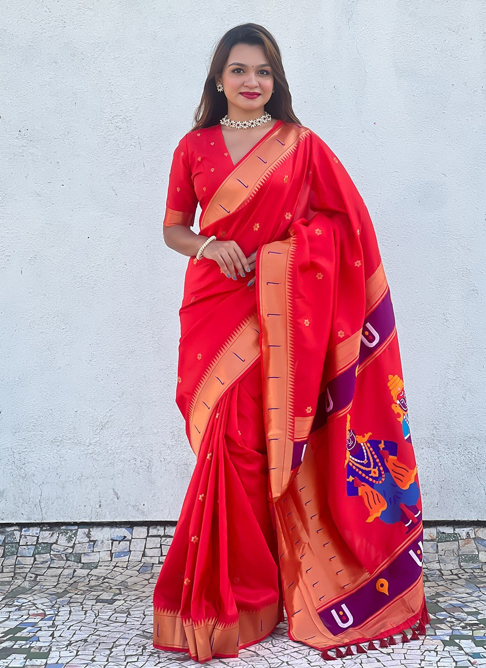Contemporary Woven Red Silk S12612