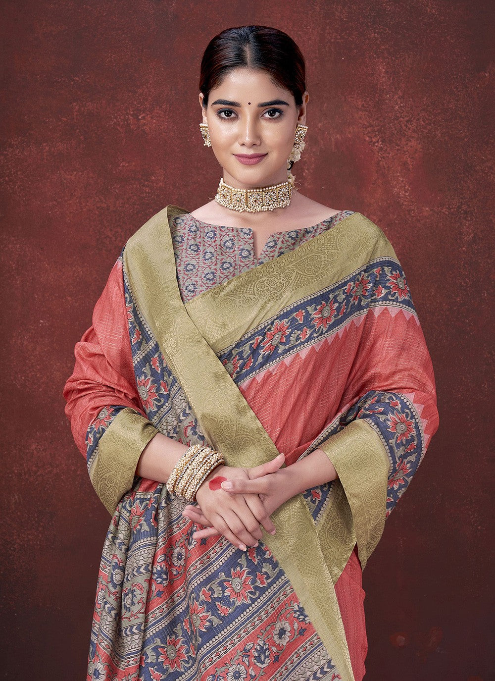 Red Silk Classic Saree Foliage Prints S19631