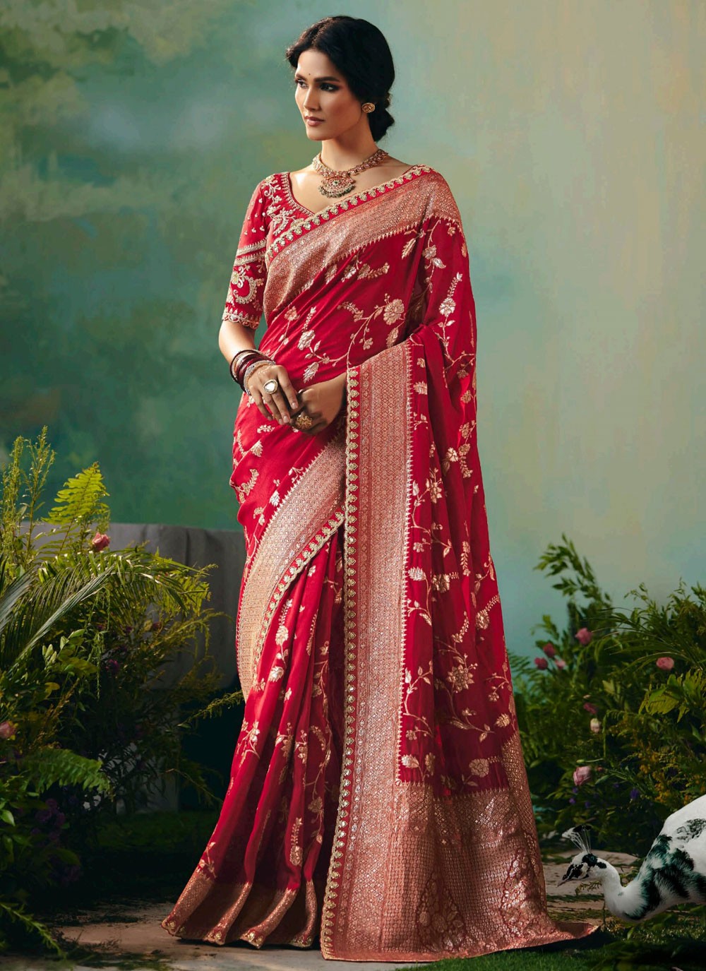 Red Silk Classic Saree Embroidered, Weaving Zari S20199