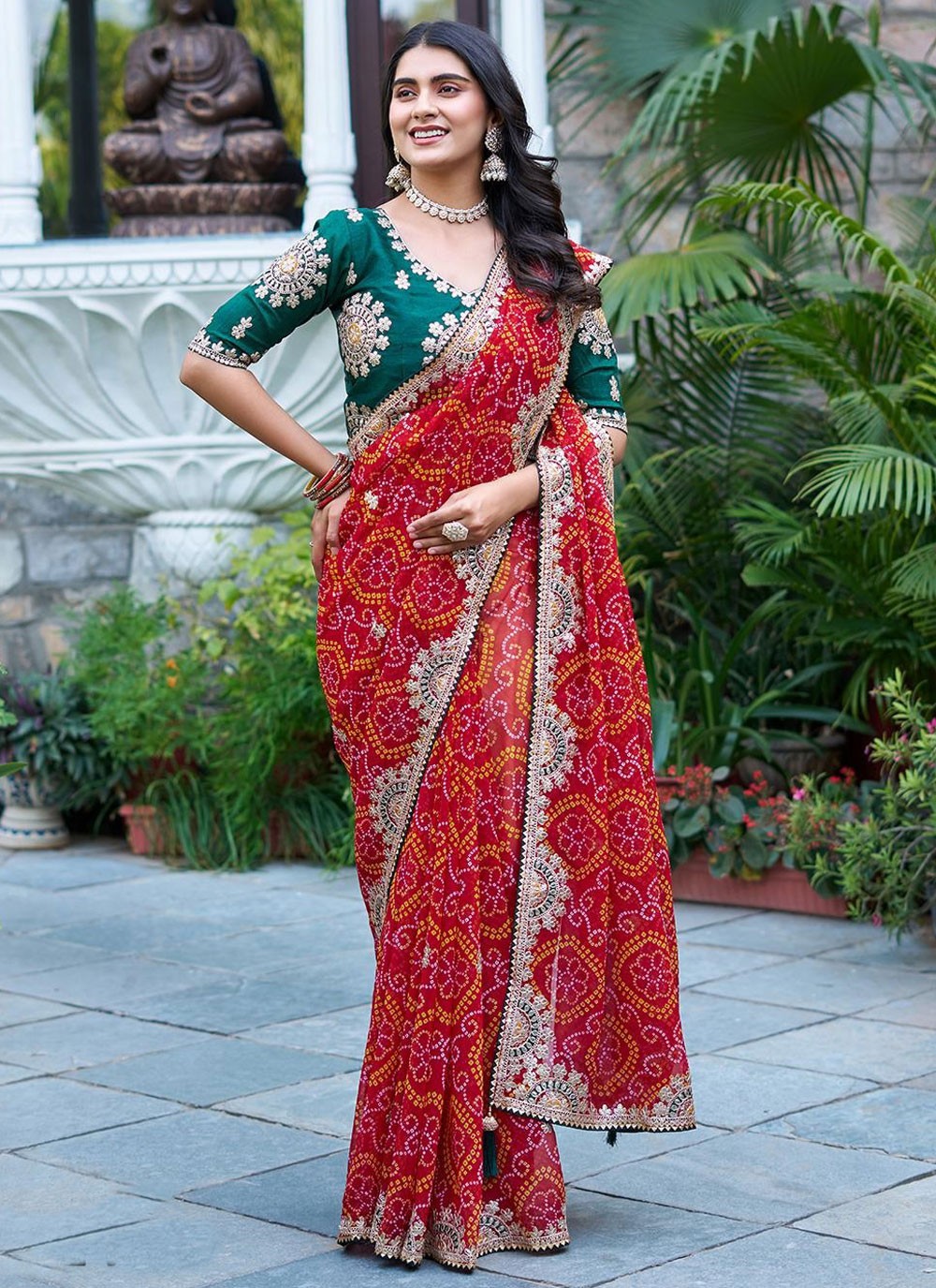 Red Fancy Fabric Classic Saree Embroidered, Foliage Prints, Lace, Zari S16779
