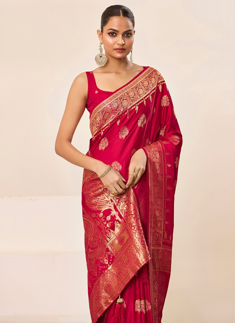 Red Satin Silk Trendy Saree Jacquard Work, Woven S16451