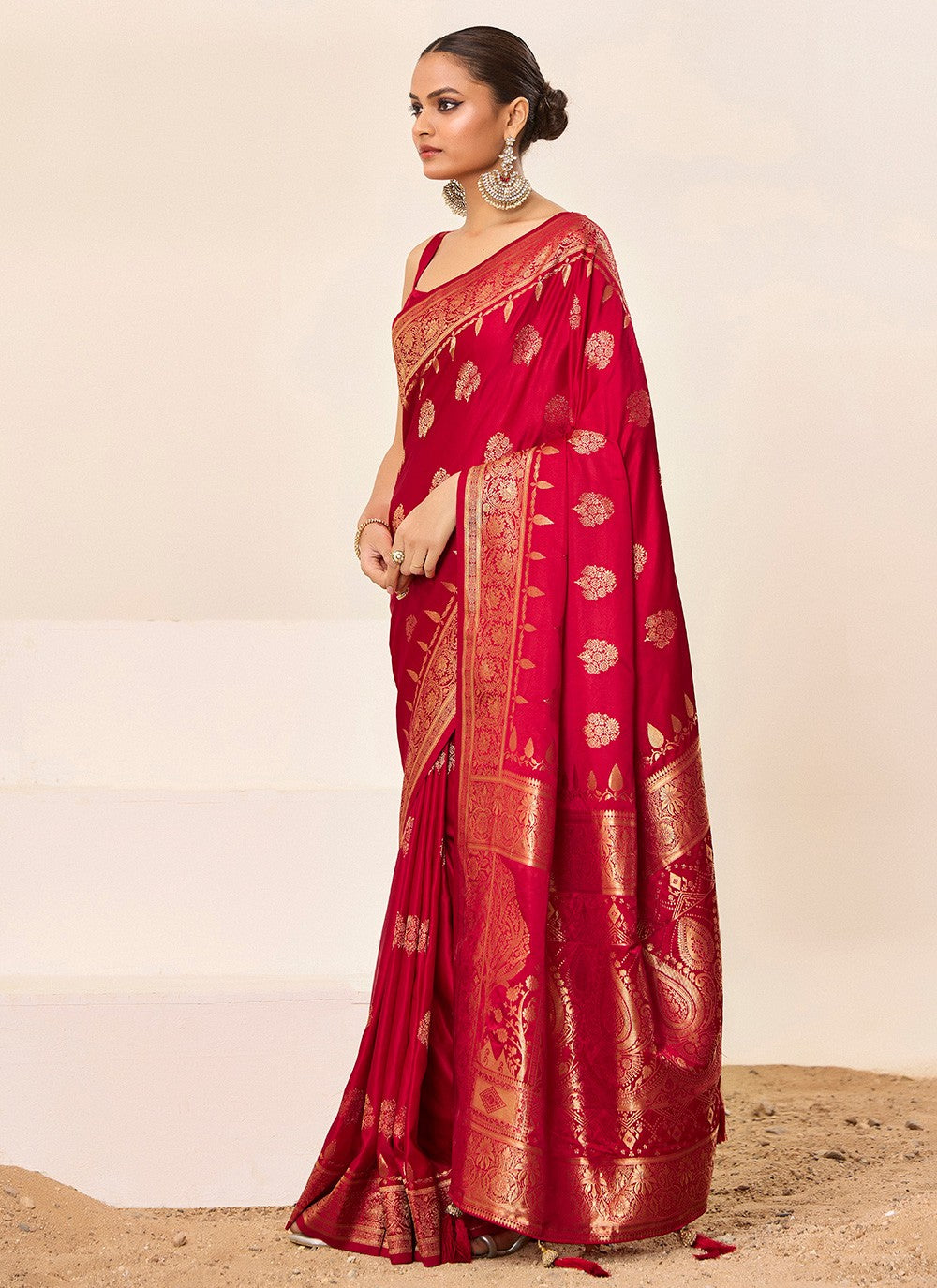 Red Satin Silk Trendy Saree Jacquard Work, Woven S16451