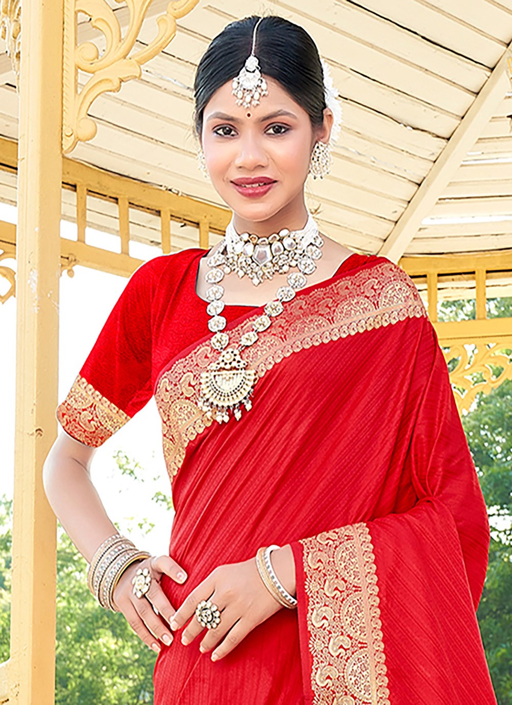 Traditional Weaving Zari Silk Saree - S6658