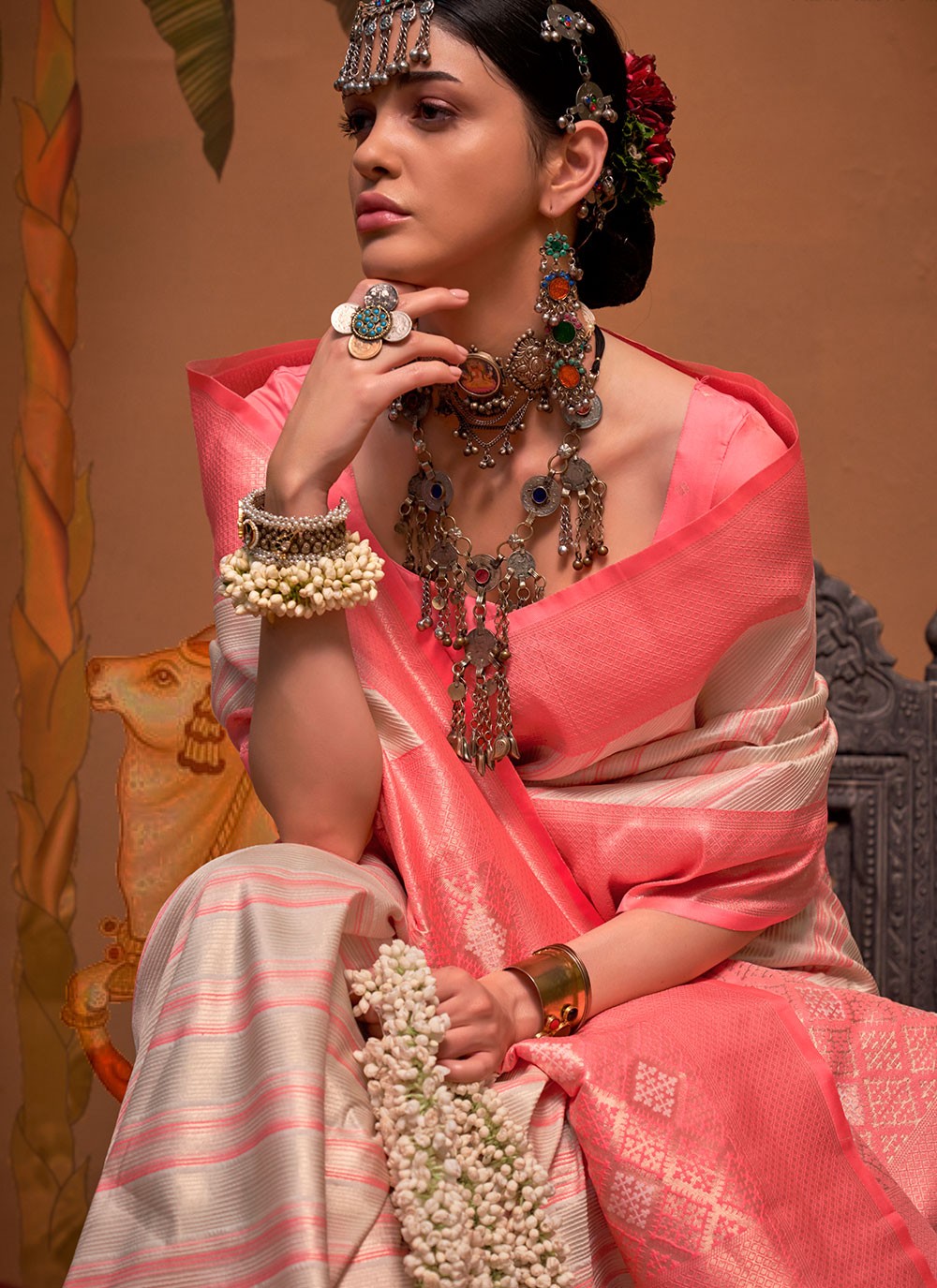 Classic Weaving Zari Handloom Silk Saree - S7229