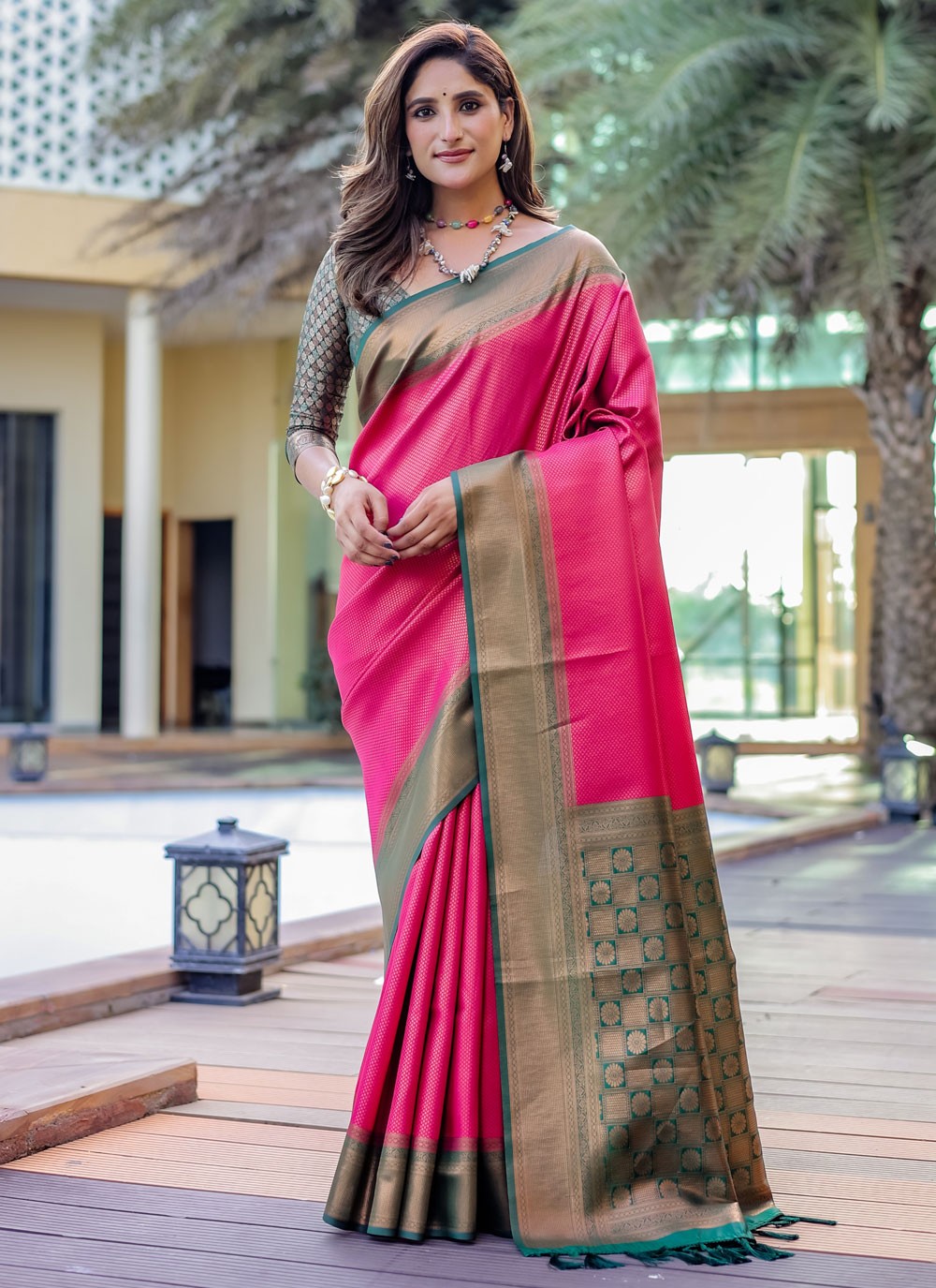 Woven, Zari Kanjivaram Silk Saree - S12324