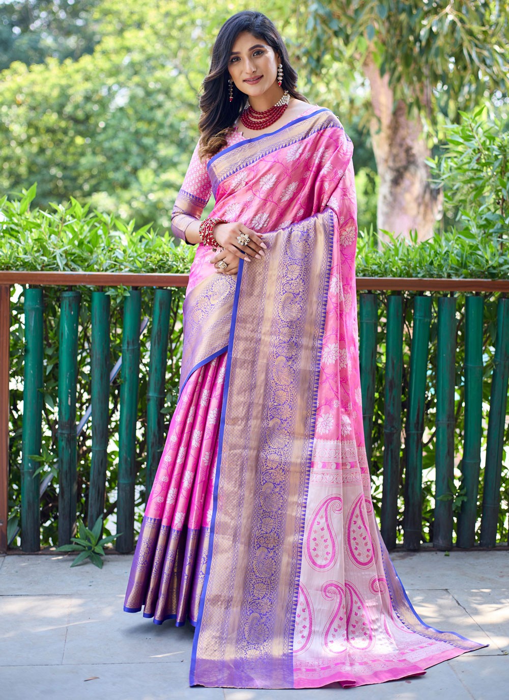 Woven, Zari Banarasi Silk Saree - S12256