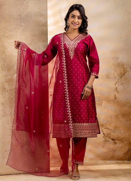 Salwar Suit Embroidered Pink T7358
