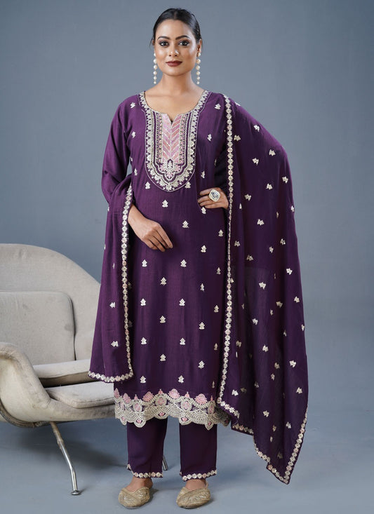 Salwar Suit Embroidered Purple Rayon T5413