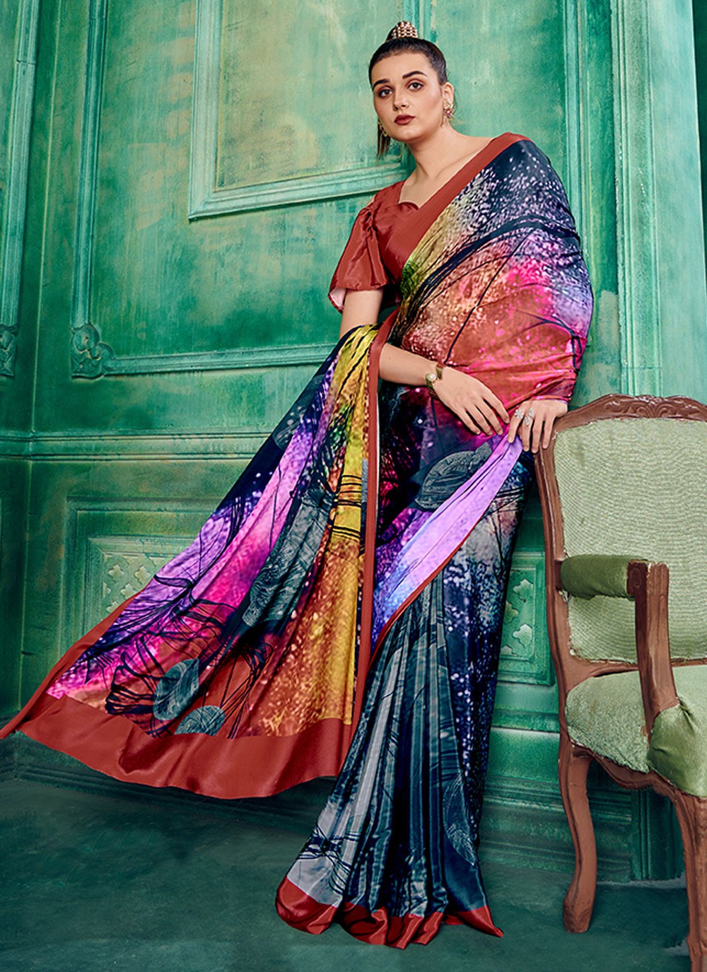 Classic Abstract Print Pure Crepe Saree - S7166