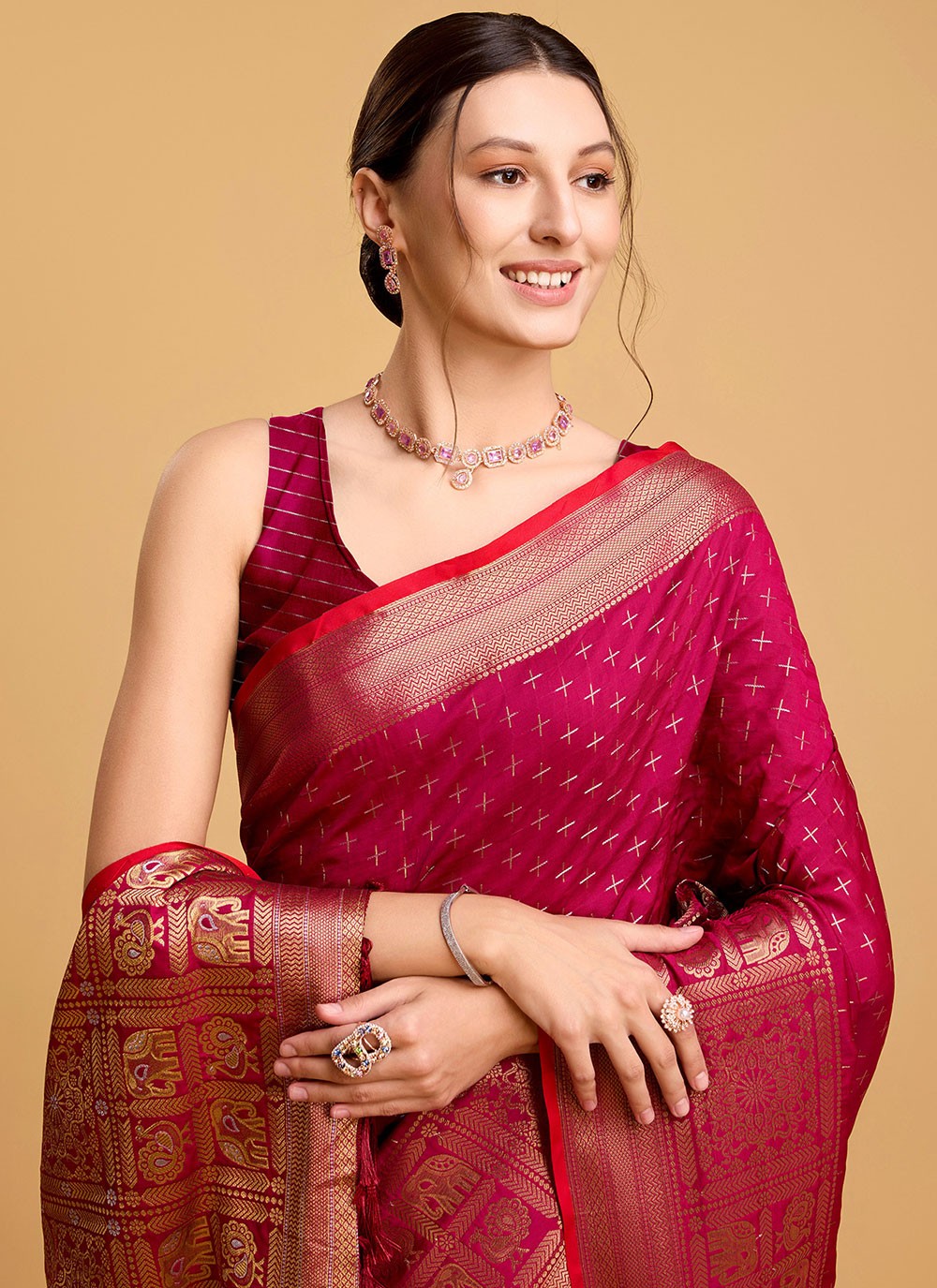 Contemporary Jacquard Work Silk Saree - S5601