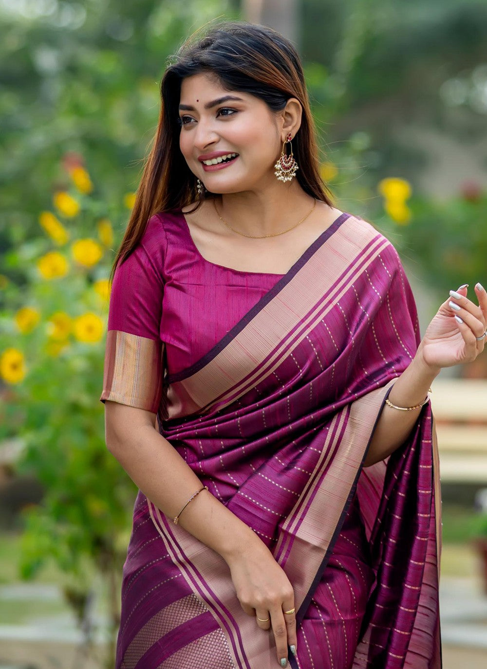 Trendy Woven Tussar Silk Saree - S5134