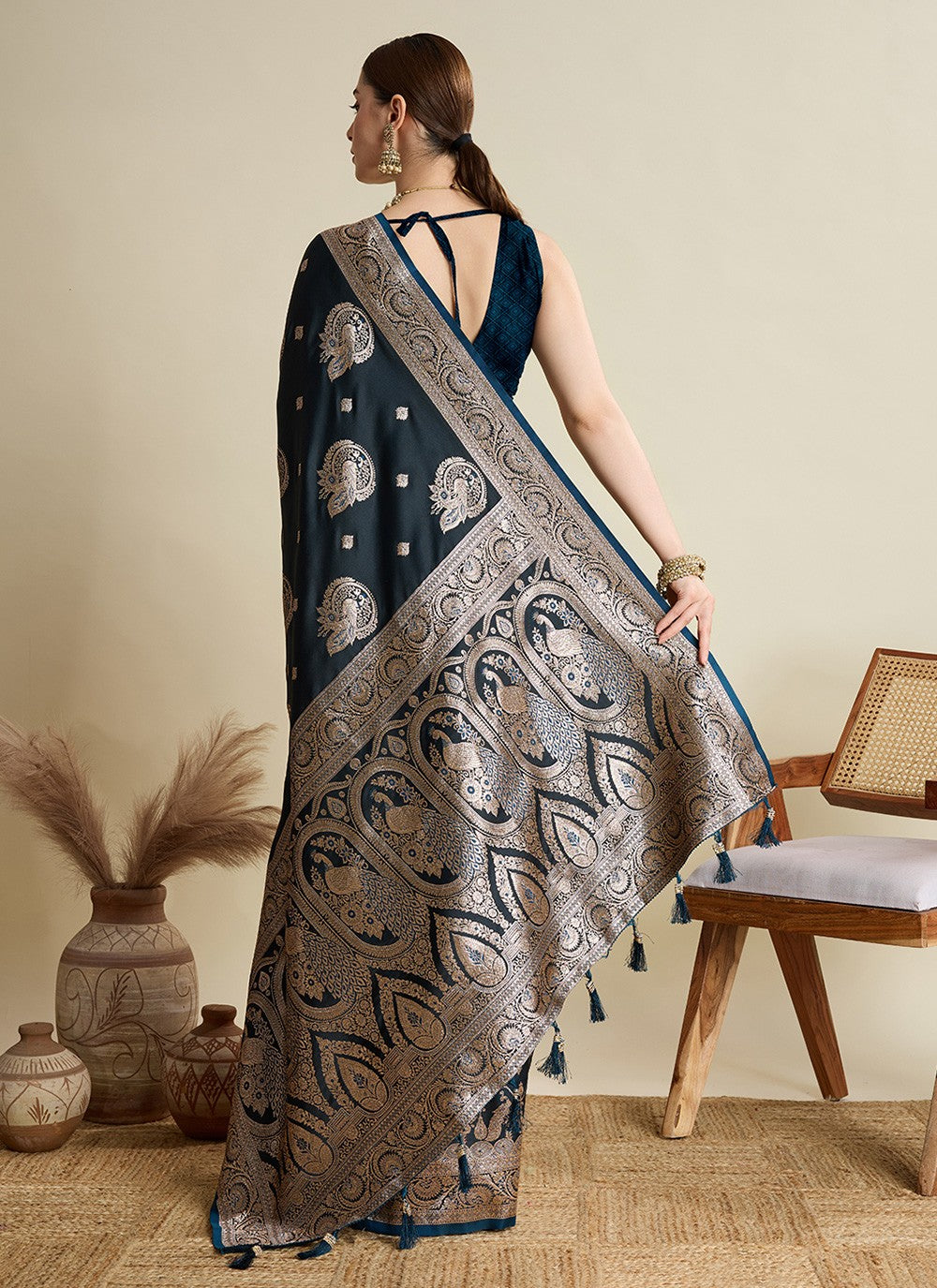 Blue Satin Silk Classic Saree Woven S16818