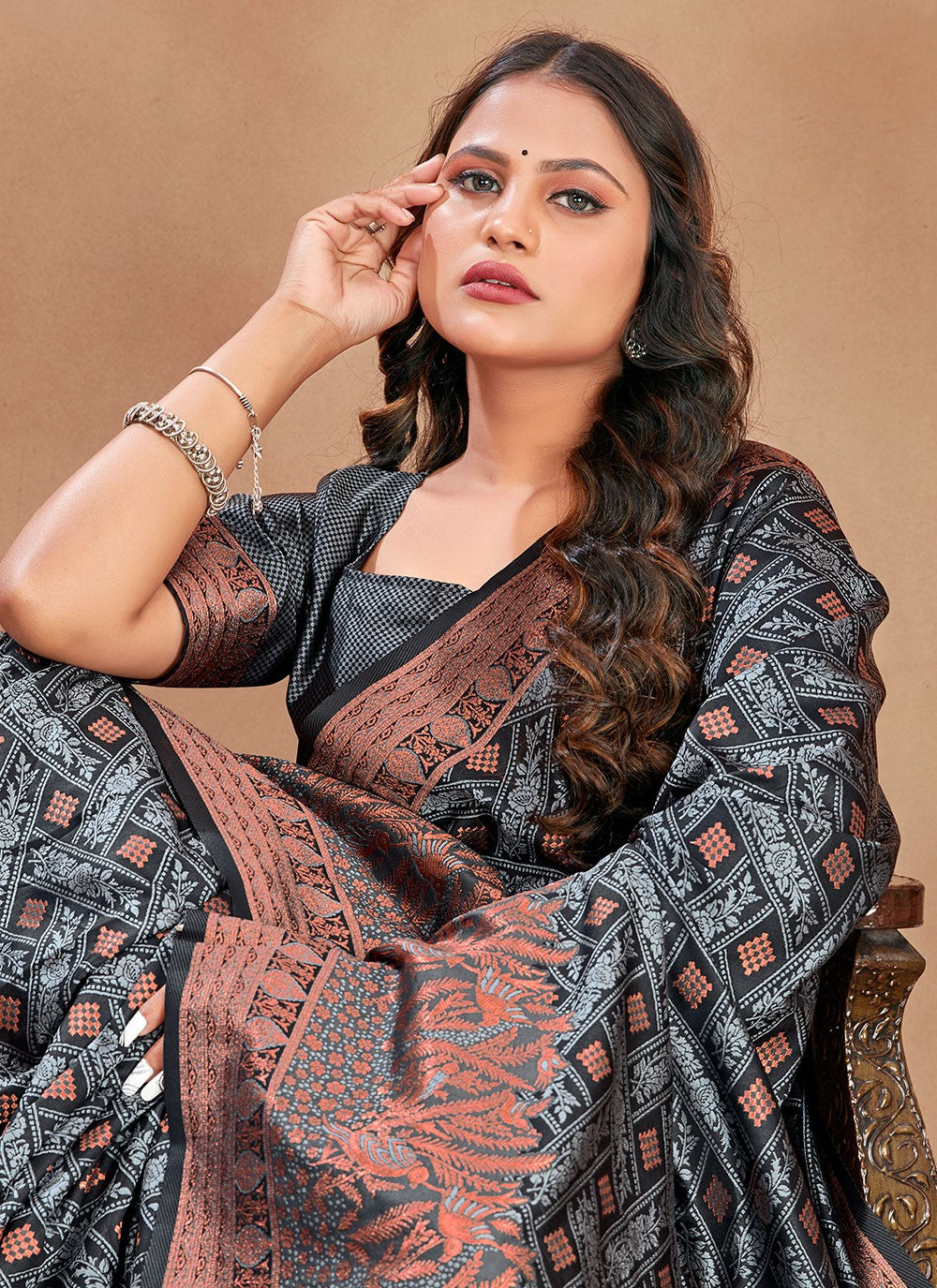 Contemporary Woven Satin Silk Saree - S2838