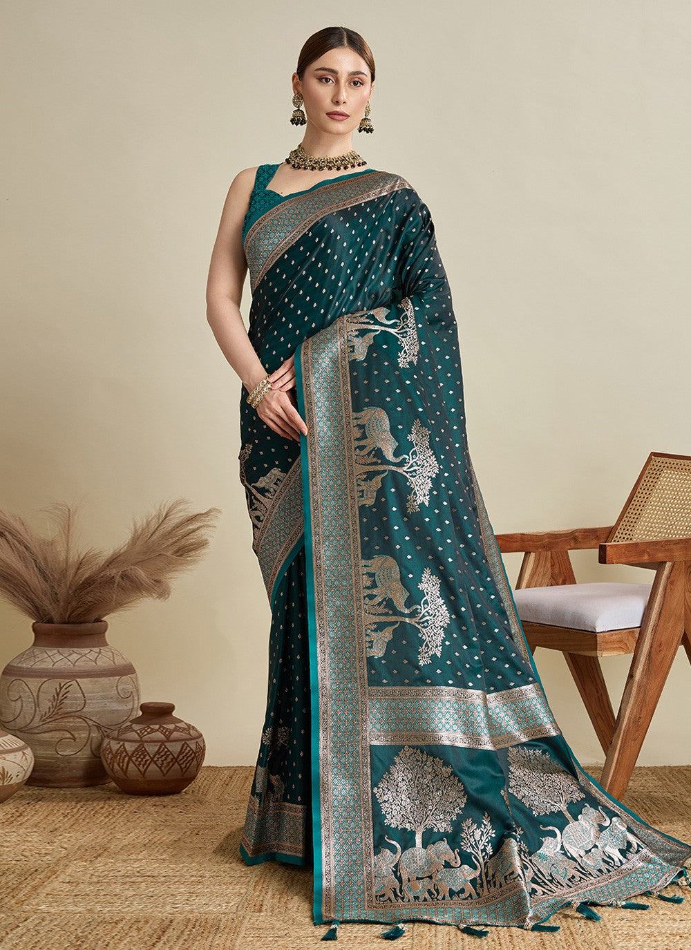 Rama Satin Silk Classic Saree Woven, Zari S16980