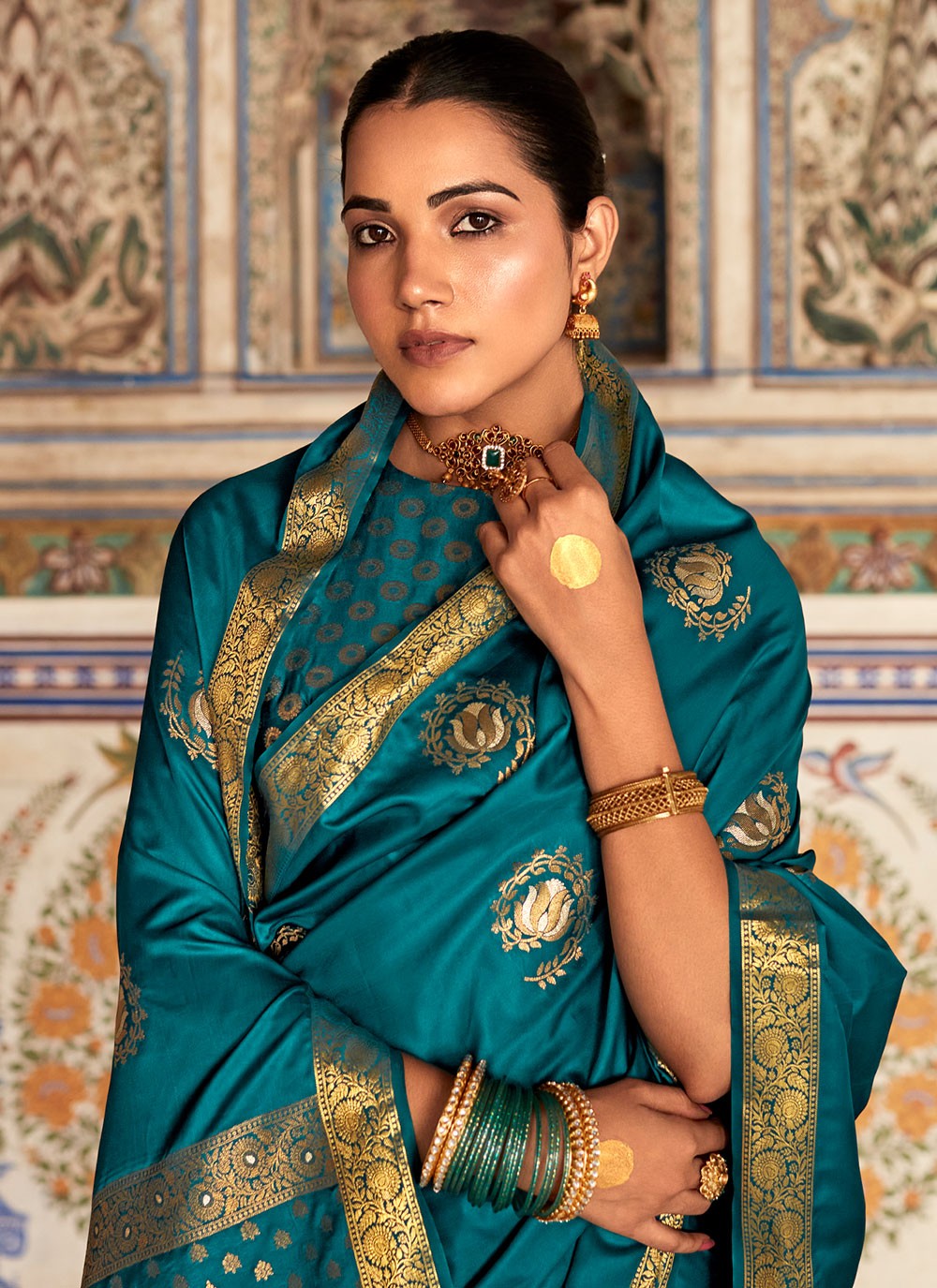 Classic Woven Satin Silk Saree - S4568