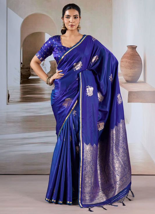 Blue Handloom Silk Trendy Saree Weaving Zari S17870