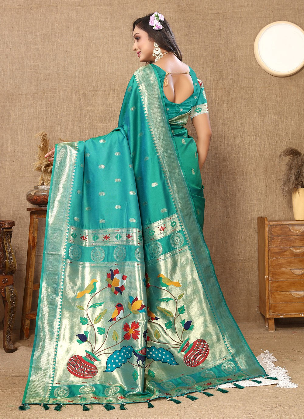 Classic Weaving Zari Silk Saree - S6196
