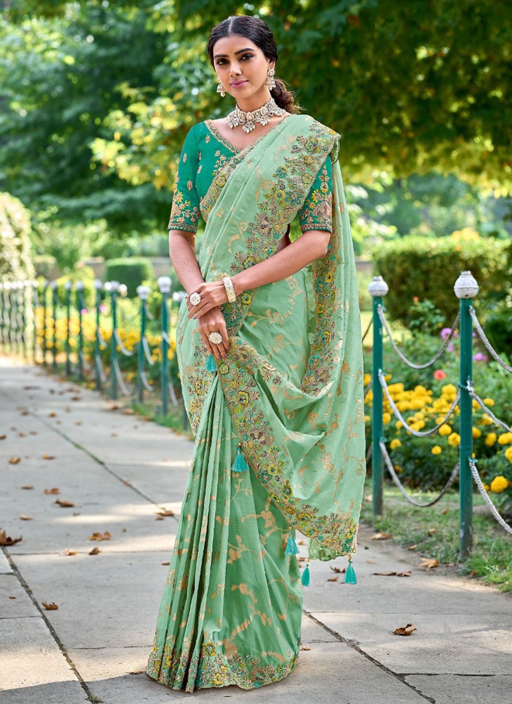 Trendy Embroidered Fancy Fabric , Silk Saree - S4877